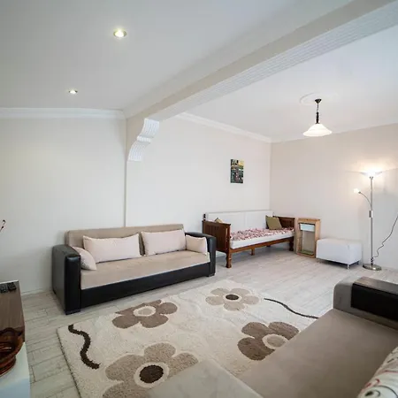 Magnificent Close To The Beach With Backyard And Private Pool In Fethiye, Mugla *