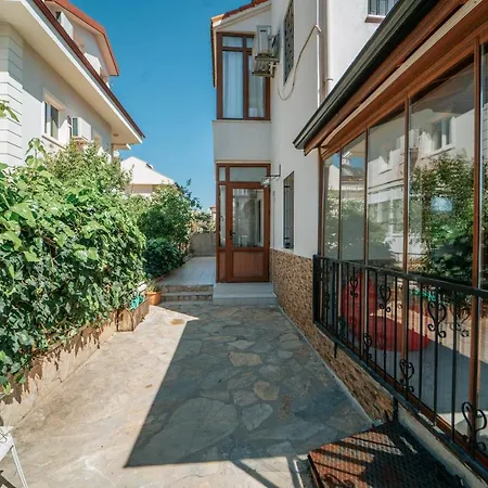Magnificent Close To The Beach With Backyard And Private Pool In Fethiye, Mugla *