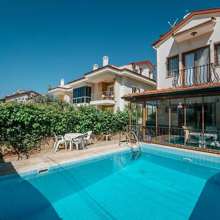 شقة Magnificent Close To The Beach With Backyard And Private Pool In Fethiye, Mugla
