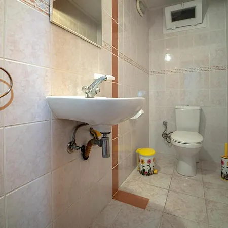 Magnificent Close To The Beach With Backyard And Private Pool In Fethiye, Mugla فتحية