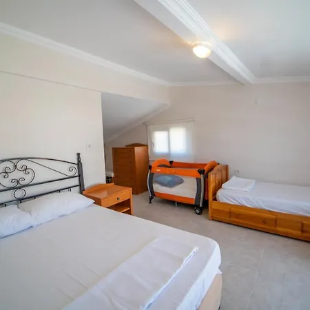 Magnificent Close To The Beach With Backyard And Private Pool In Fethiye, Mugla شقة فتحية